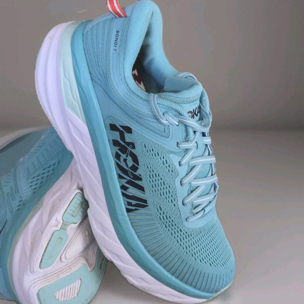 Hoka One One Bondi 7 Women’s 8 Arctic Ice Blue Fog Running Shoes